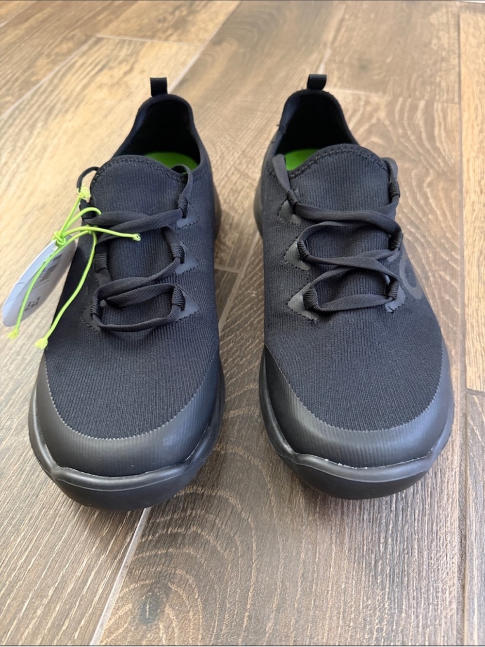 OOFOS Women's 00mg Sport LS-Low Shoe Recovery - Black / Black—10 - Picture 3 of 13